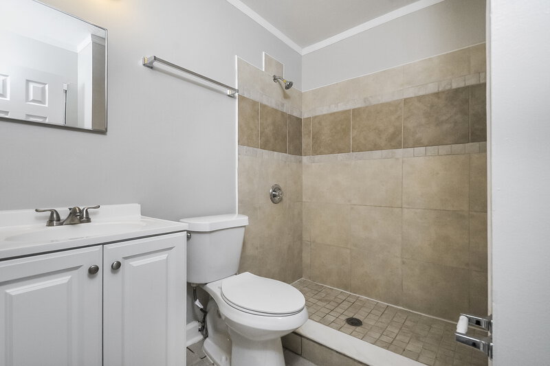 1,860/Mo, 1195 Hill Court Bartow, FL 33830 Bathroom View