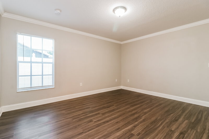 2,145/Mo, 37352 Laurel Hammock Dr Zephyrhills, FL 33541 Main Bedroom View