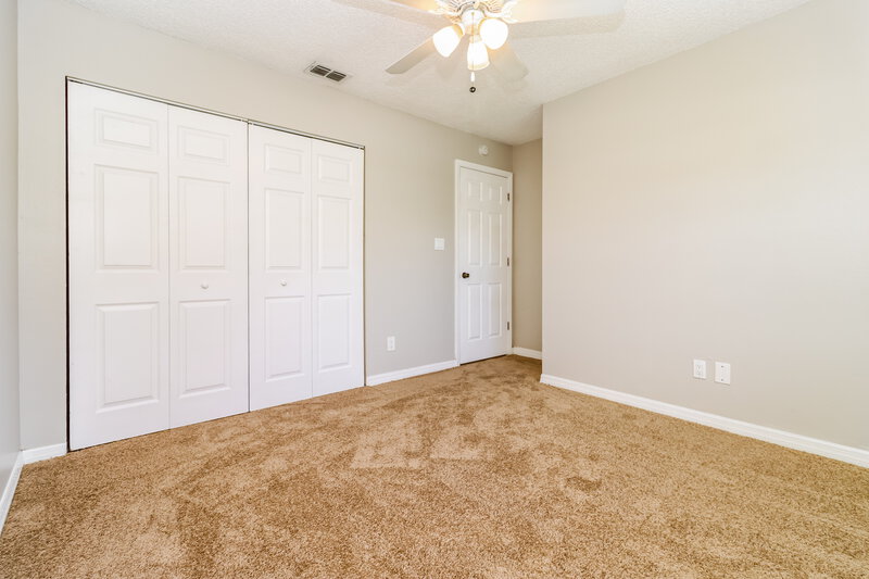2,790/Mo, 4348 Trout DR SE Saint Petersburg, FL 33705 Bedroom View 2