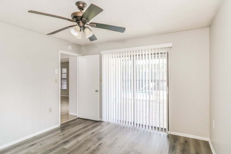 1,980/Mo, 8505 Luray Dr Port Richey, FL 34668 Main Bedroom View 2