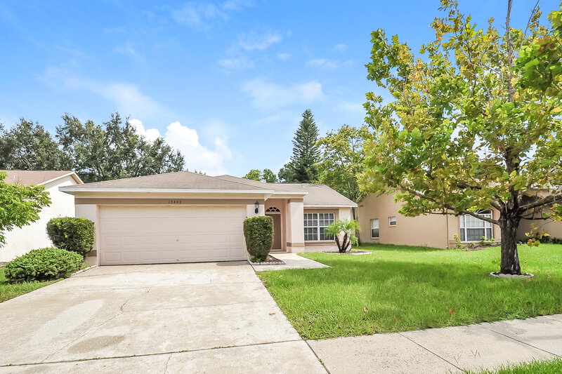 2,070/Mo, 13446 Silvercreek Dr Riverview, FL 33579 Front View 2