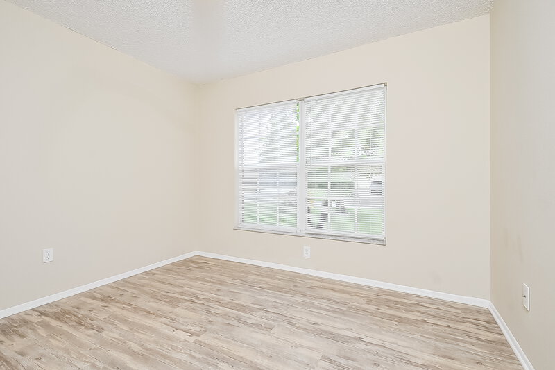 2,070/Mo, 13446 Silvercreek Dr Riverview, FL 33579 Bedroom View