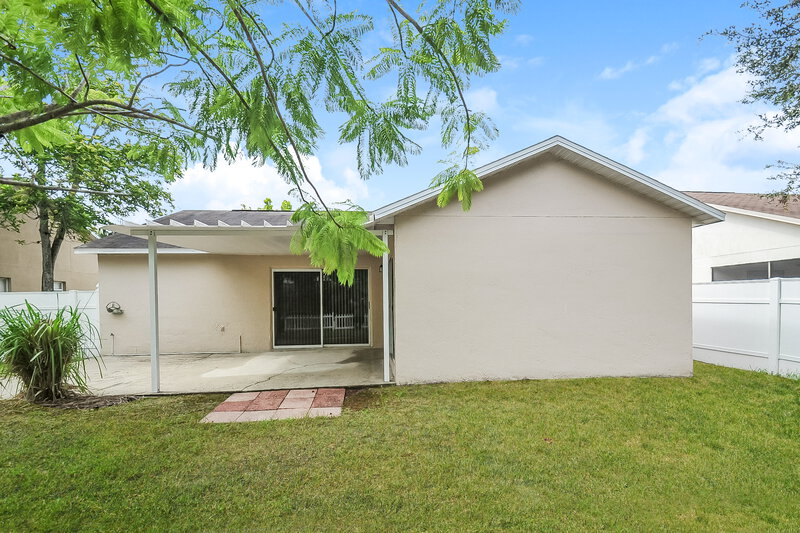 2,070/Mo, 13446 Silvercreek Dr Riverview, FL 33579 Rear View