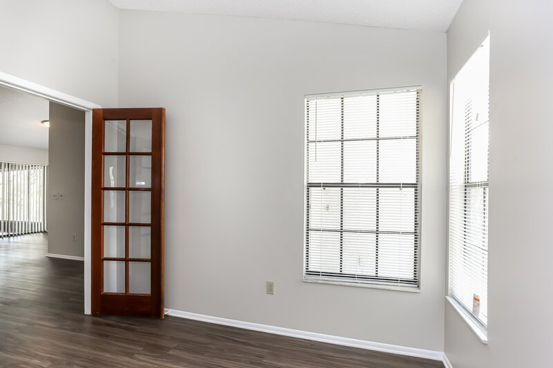 2,075/Mo, 13658 Laraway Dr Riverview, FL 33579 Family Room View 2