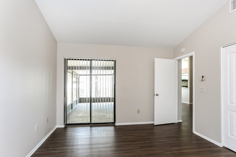 2,075/Mo, 13658 Laraway Dr Riverview, FL 33579 Master Bedroom View 3