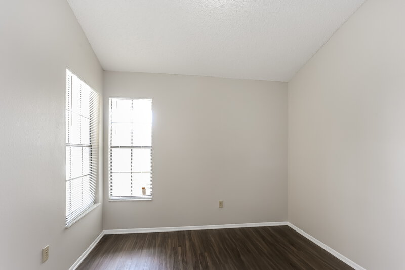 2,075/Mo, 13658 Laraway Dr Riverview, FL 33579 Bedroom View