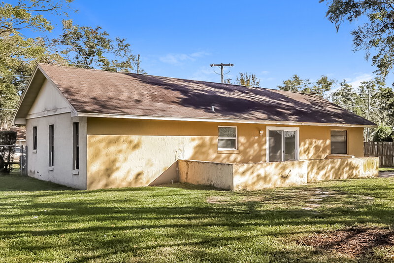 3,010/Mo, 2926 West Campbell Road Lakeland, FL 33810 Rear View