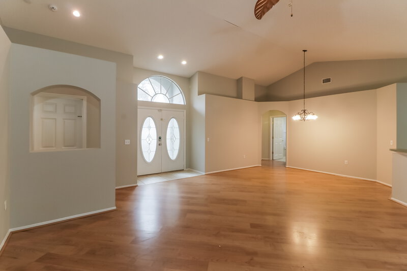 2,080/Mo, 4183 Buttonbush Cir Lakeland, FL 33811 Living Room View