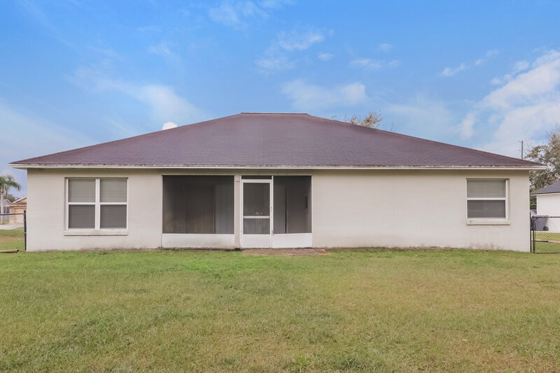2,080/Mo, 4183 Buttonbush Cir Lakeland, FL 33811 Rear View