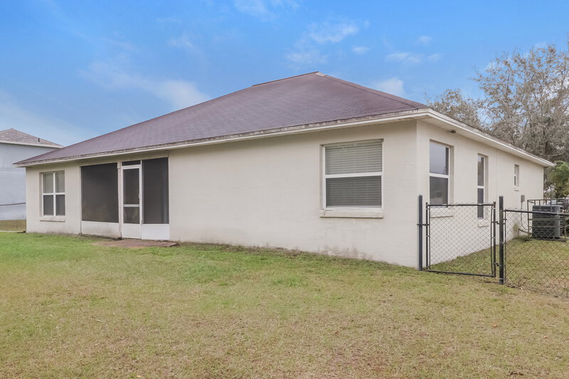 2,080/Mo, 4183 Buttonbush Cir Lakeland, FL 33811 Rear View 2