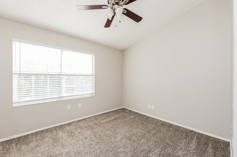 1,685/Mo, 6333 Bayside Key Dr Tampa, FL 33615 Bedroom View