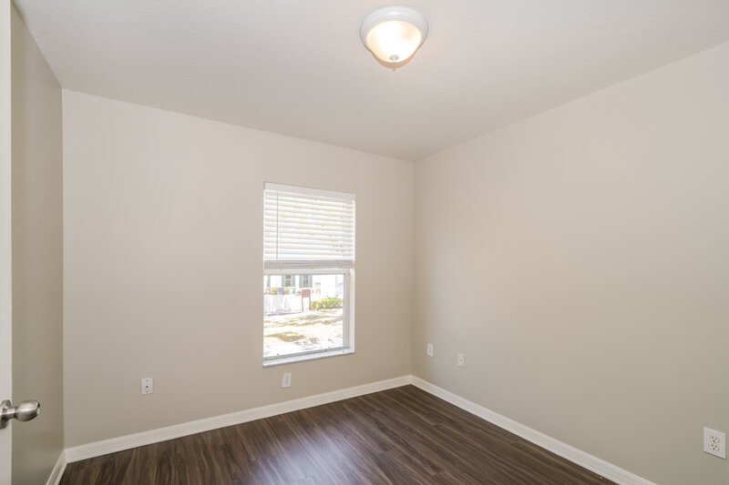 1,875/Mo, 7503 N Dixon Ave Tampa, FL 33604 Bedroom View