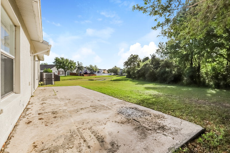 2,110/Mo, 3506 Trapnell Grove Loop Plant City, FL 33567 Patio View