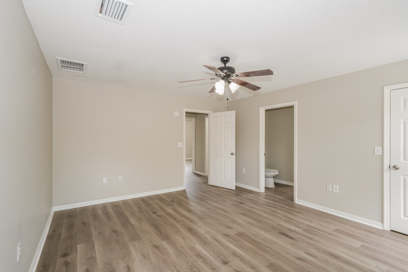 2,815/Mo, 1400 Poinsettia Ave Tarpon Springs, FL 34689 Misc View 7