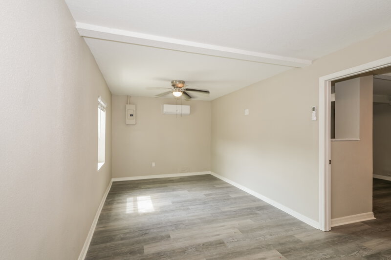 2,815/Mo, 1400 Poinsettia Ave Tarpon Springs, FL 34689 Misc View 11