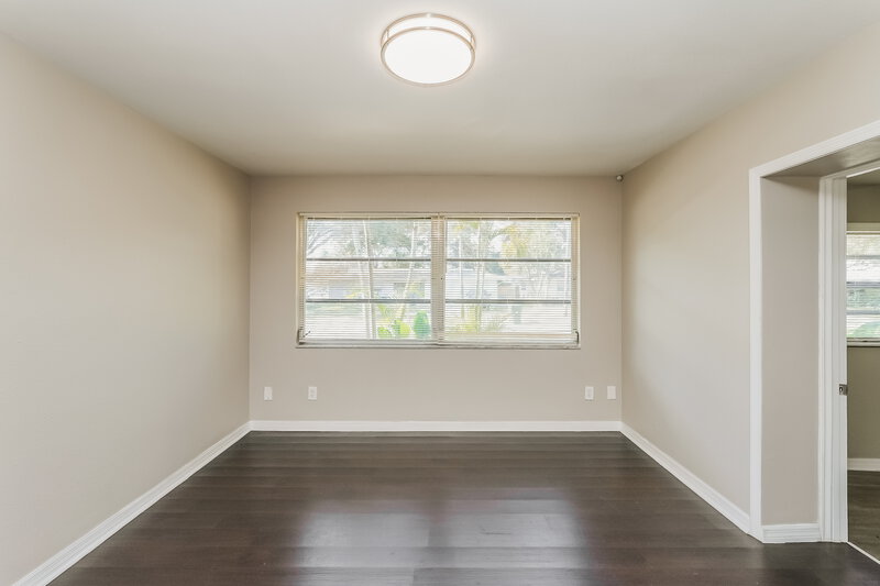 1,955/Mo, 3401 KEENE PARK DR Largo, FL 33771 Dining Room View