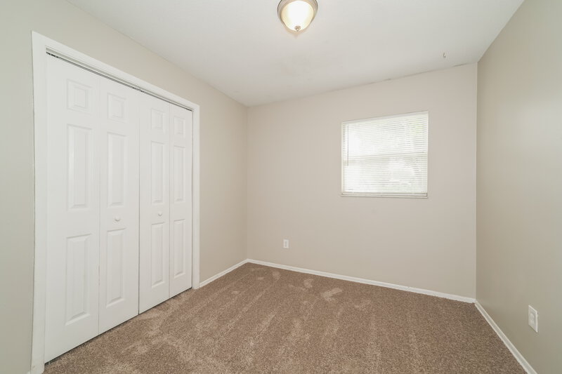 1,650/Mo, 5927 Stokes Rd Lakeland, FL 33812 Bedroom View