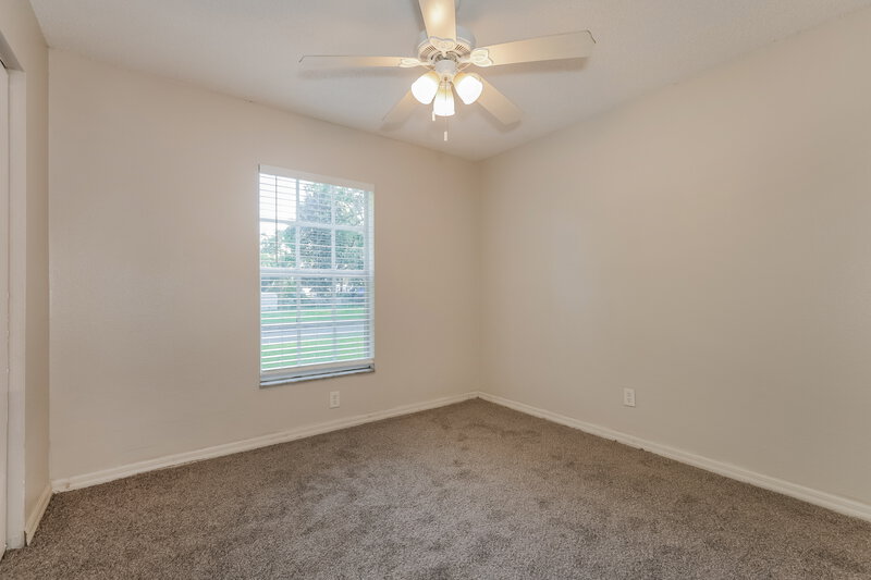 1,660/Mo, 37340 Carter Ave Dade City, FL 33523 Bedroom View