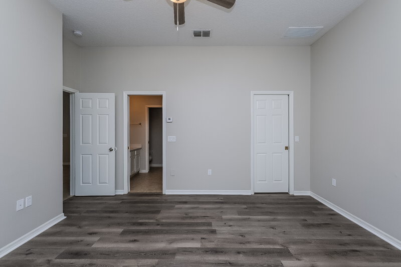 2,655/Mo, 7945 Harbor Bridge Blvd New Port Richey, FL 34654 Main Bedroom View 2