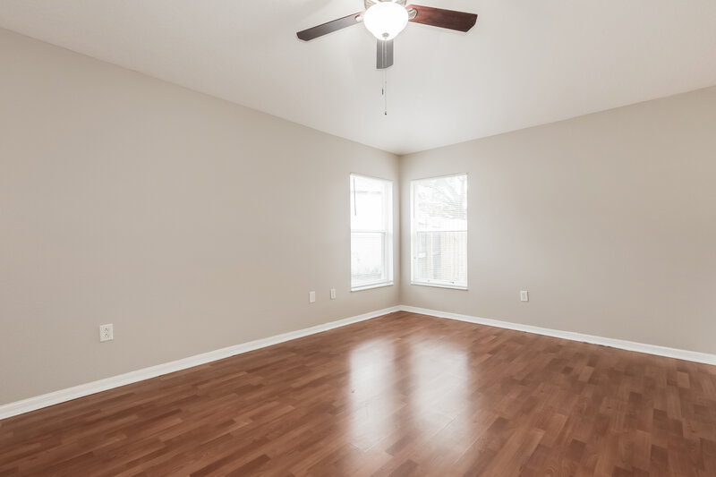 2,325/Mo, 733 Somerstone Dr Valrico, FL 33594 Main Bedroom View