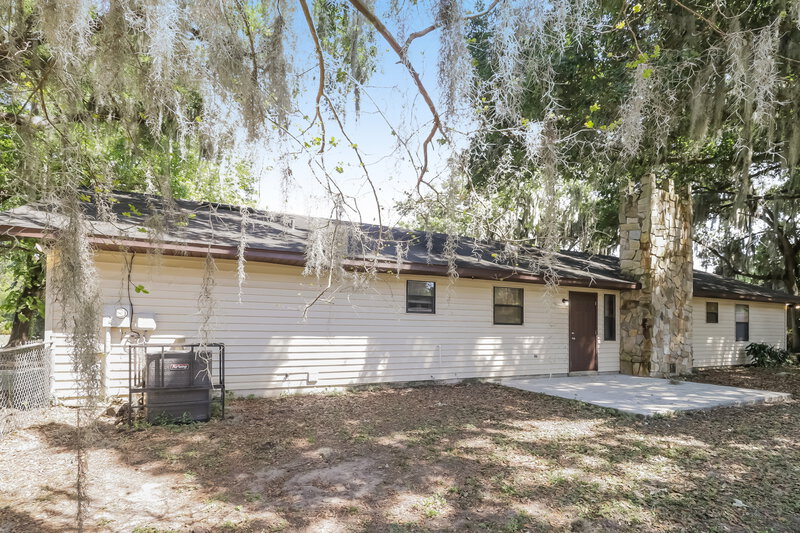 1,790/Mo, 1605 s Mcadoo Ave Bartow, FL 33830 Rear View