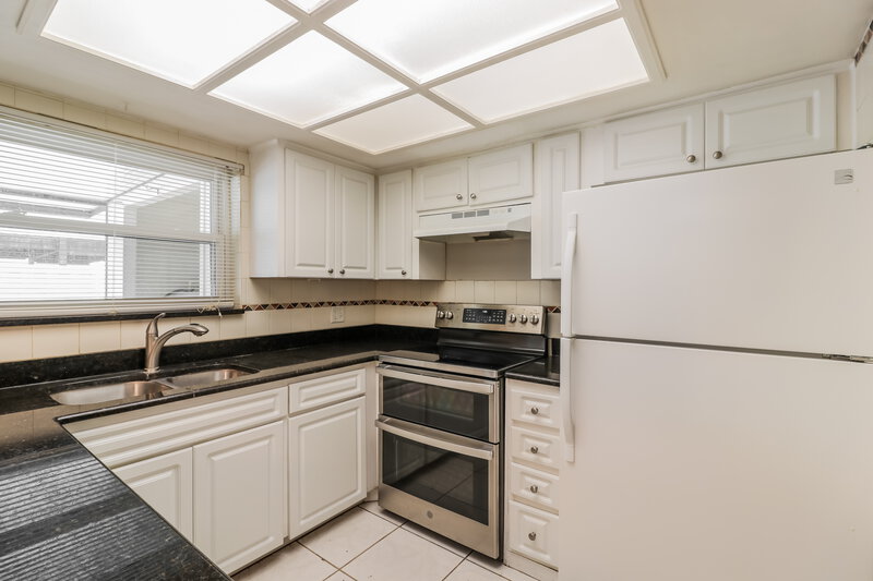 1,910/Mo, 7640 Woodbridge Blvd Tampa, FL 33615 Misc View 5