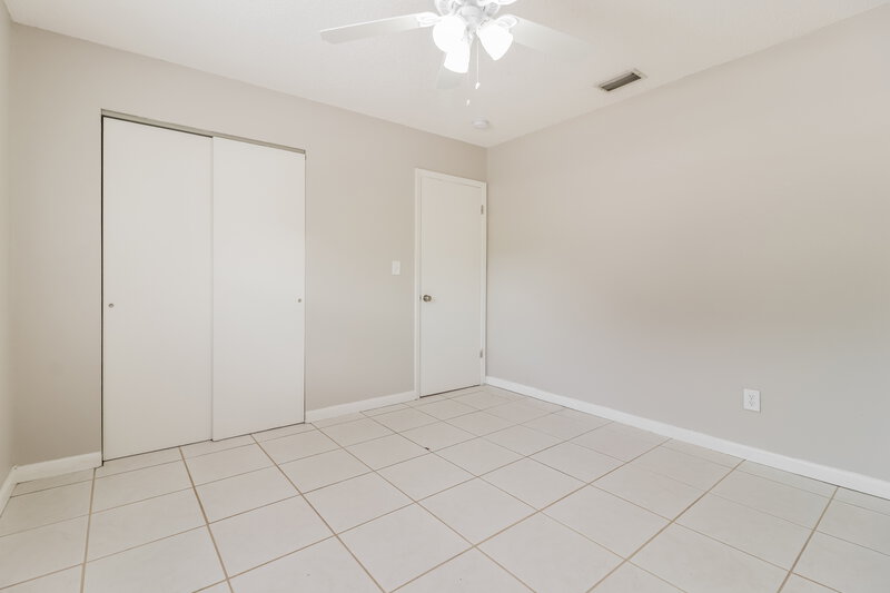 1,875/Mo, 7640 WOODBRIDGE BLVD Tampa, FL 33615 Bedroom View 3