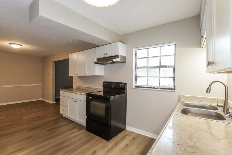 1,985/Mo, 717 Ponderosa Dr E Lakeland, FL 33810 Misc View 6