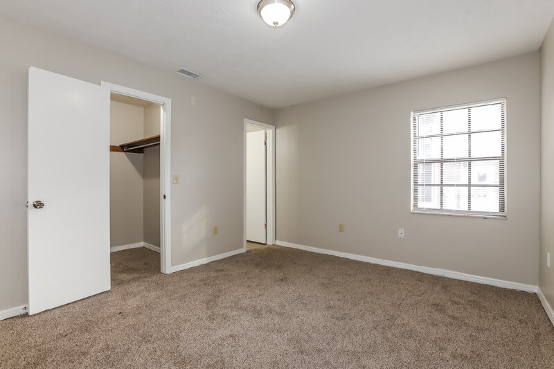 1,985/Mo, 717 Ponderosa Dr E Lakeland, FL 33810 Misc View 8