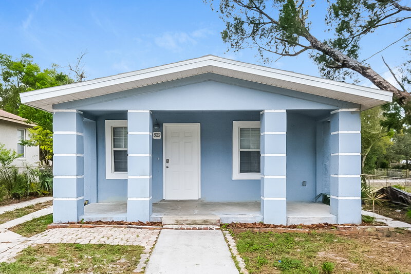 1,660/Mo, 522 E LIME ST Tarpon Springs, FL 34689 External View