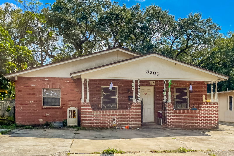 1,825/Mo, 3207 E 24TH AVE Tampa, FL 33605 External View