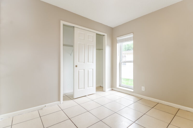 1,850/Mo, 3207 E 24Th Ave Tampa, FL 33605 Bedroom View