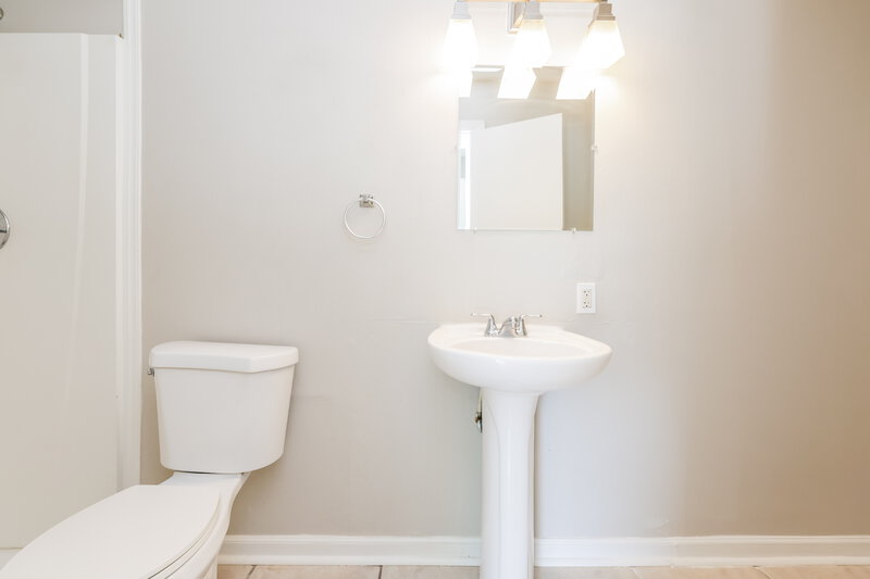 2,595/Mo, 109 COUNTRY VILLAS DR Safety Harbor, FL 34695 Bathroom View