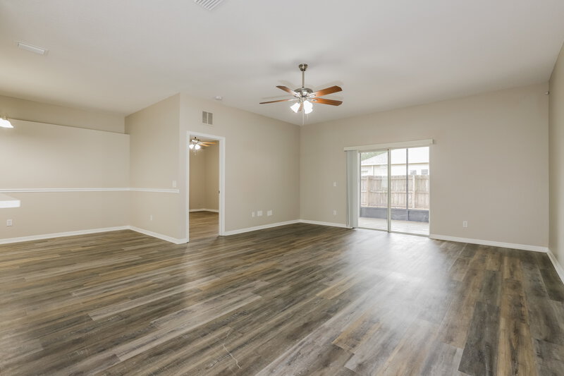 3,760/Mo, 13417 Silvercreek Dr Riverview, FL 33579 Living Room View
