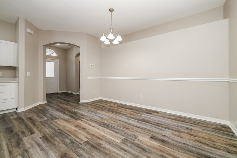 2,095/Mo, 13417 Silvercreek Dr Riverview, FL 33579 Dining Room View