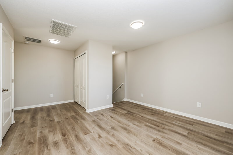 2,055/Mo, 12123 Barnsley Reserve Pl Gibsonton, FL 33534 Loft View