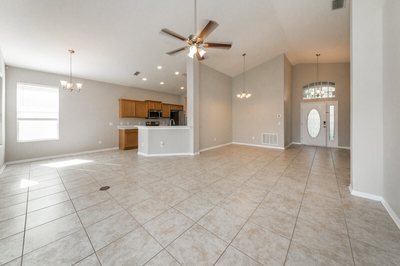 2,195/Mo, 12838 Hampton Hill Dr Riverview, FL 33578 Living Room View 2