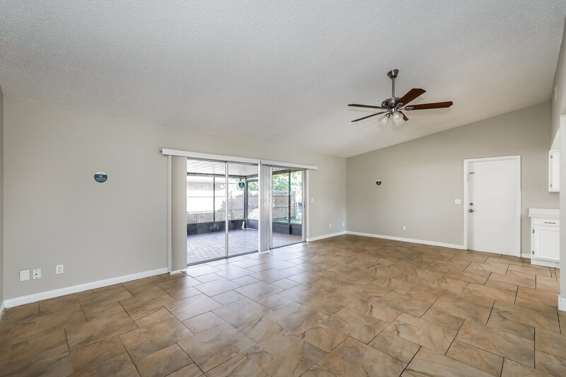 1,965/Mo, 607 Rollingwood Ln Valrico, FL 33594 Living Room View