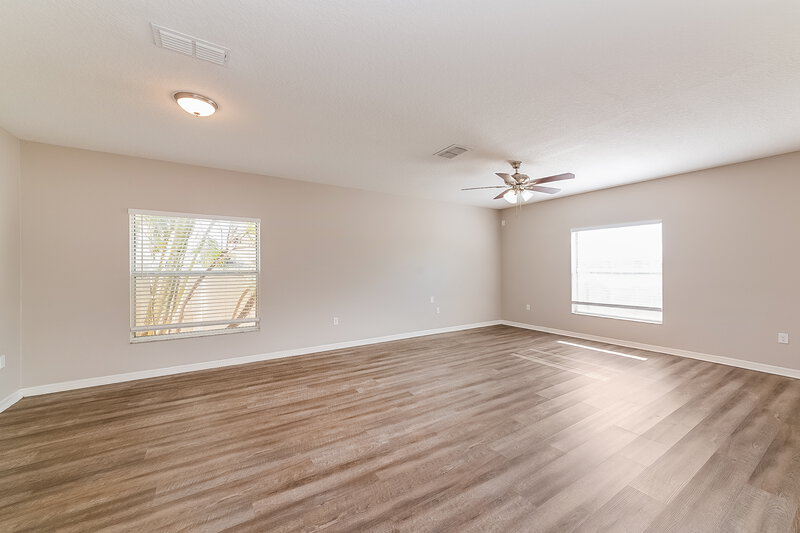 2,085/Mo, 1004 Seminole Sky Dr Ruskin, FL 33570 Living Room View