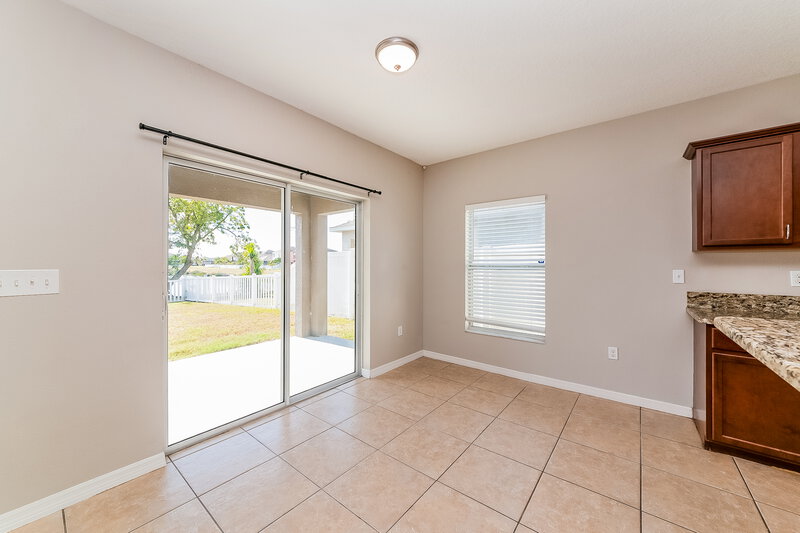 2,085/Mo, 1004 Seminole Sky Dr Ruskin, FL 33570 Breakfast Nook View