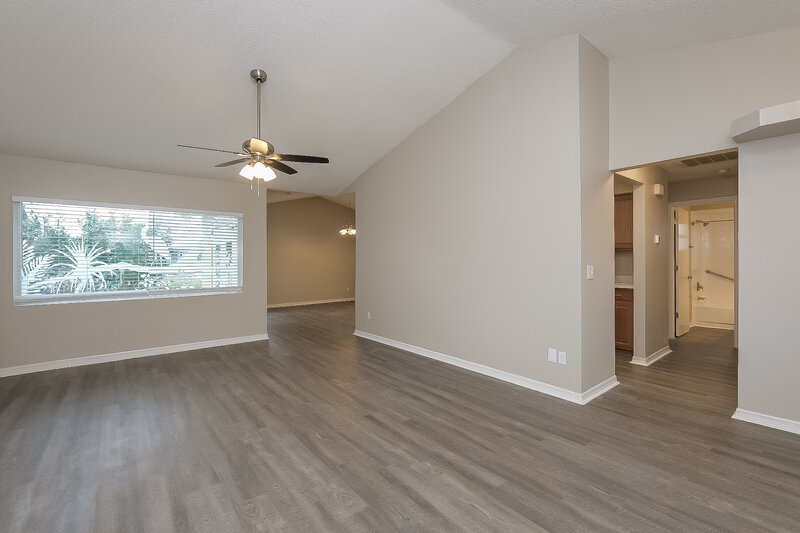 2,225/Mo, 4360 Grandwood Ln New Port Richey, FL 34653 Living Room View