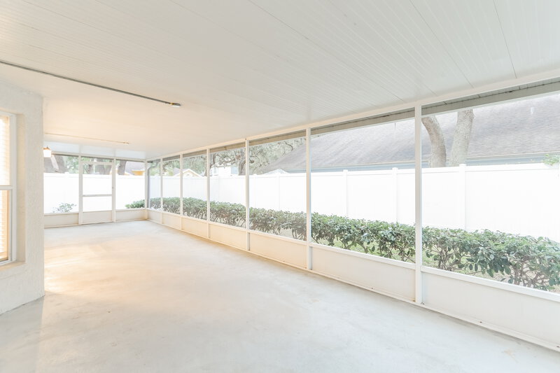 2,575/Mo, 2306 Needham Dr Valrico, FL 33596 Sun Room View