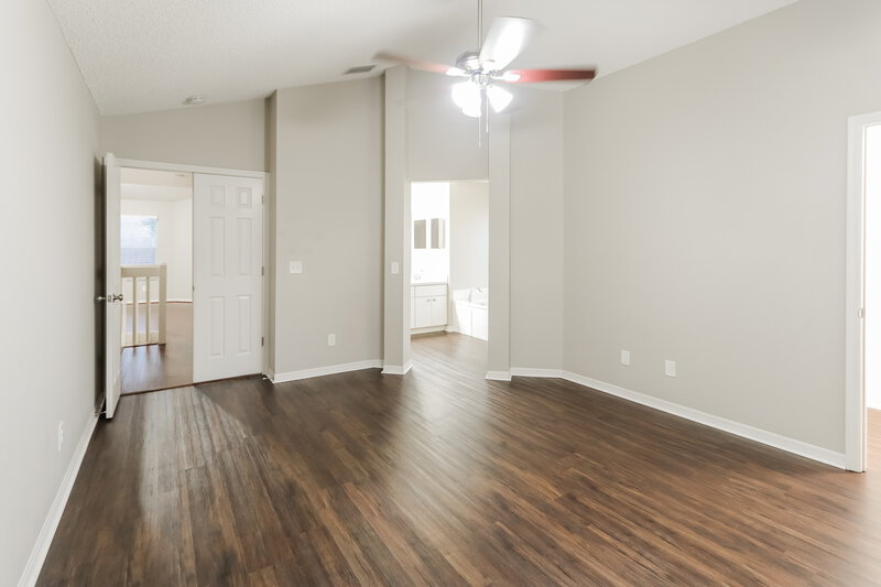 2,575/Mo, 2306 Needham Dr Valrico, FL 33596 Main Bedroom View