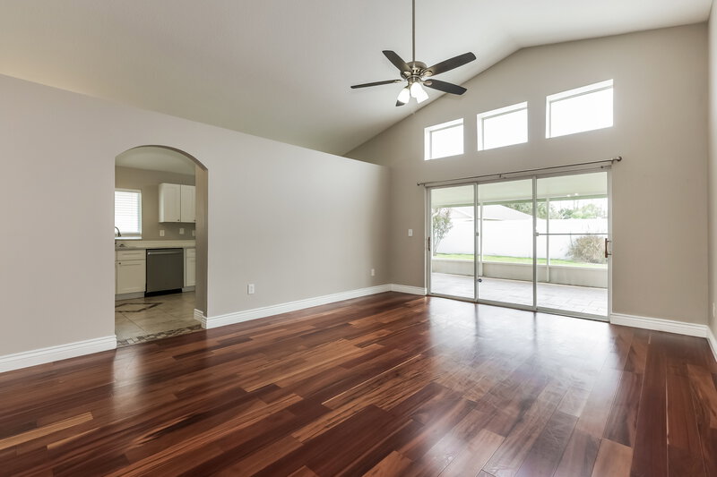3,400/Mo, 34406 Smart Dr Zephyrhills, FL 33541 Living Room View