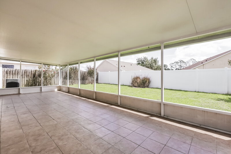 3,400/Mo, 34406 Smart Dr Zephyrhills, FL 33541 Sun Room View