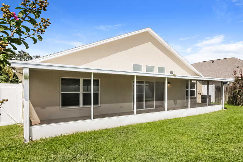 3,400/Mo, 34406 Smart Dr Zephyrhills, FL 33541 Rear View