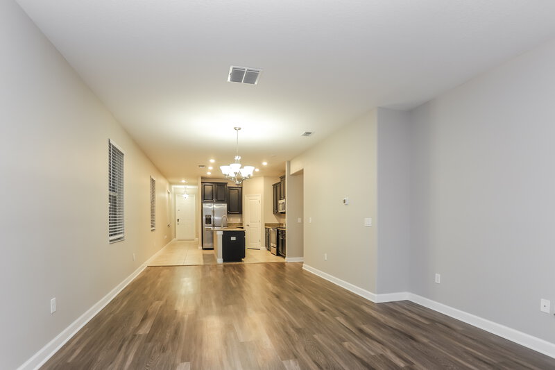 2,165/Mo, 9943 Ivory Dr Ruskin, FL 33573 Living Room View 2