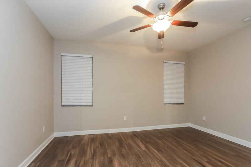 2,165/Mo, 9943 Ivory Dr Ruskin, FL 33573 Main Bedroom View