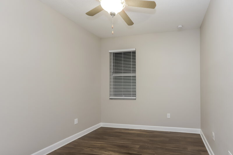 2,165/Mo, 9943 Ivory Dr Ruskin, FL 33573 Bedroom View 3