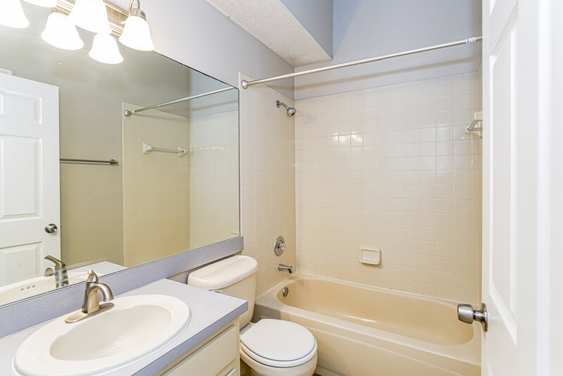 4,150/Mo, 7716 Marbella Creek Ave Tampa, FL 33615 Misc View 13